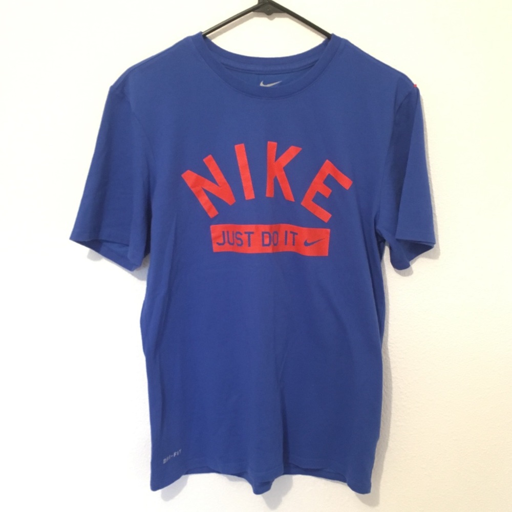 Nike Dri-Fit Medium Men’s Blue T-Shirt